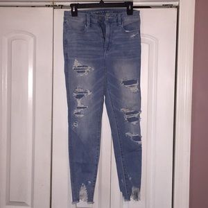 High waisted American Eagle skinny jeans